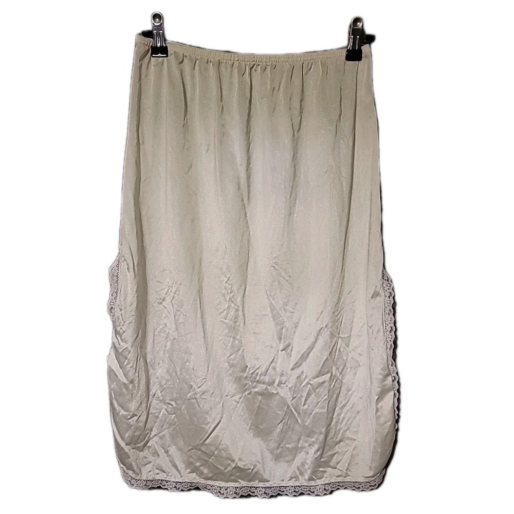 Vintage Fortune Half Slip Skirt Ivory USA Nylon Women's Med Floral Lace‎ Slits